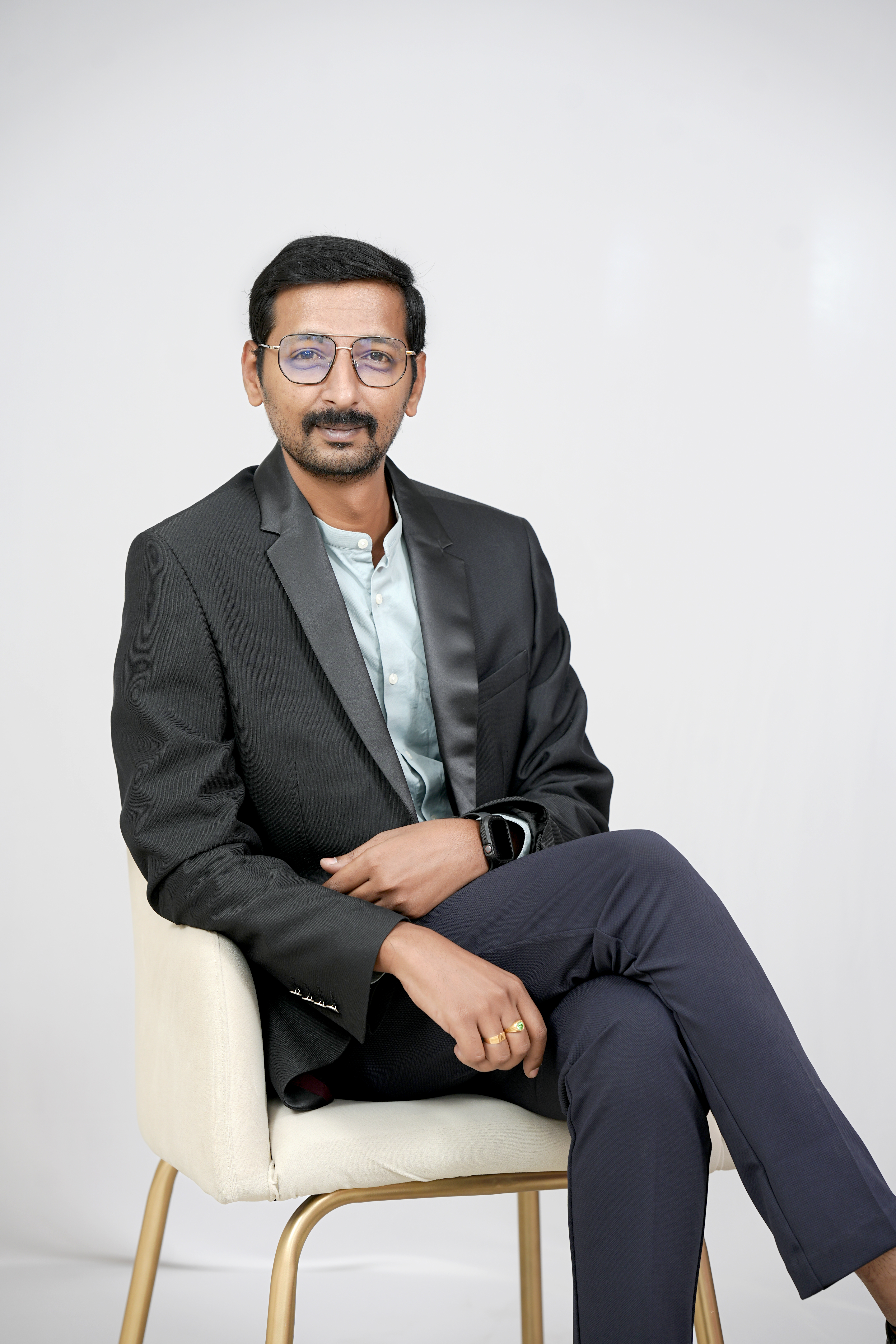 Root support About-us - Abhishek